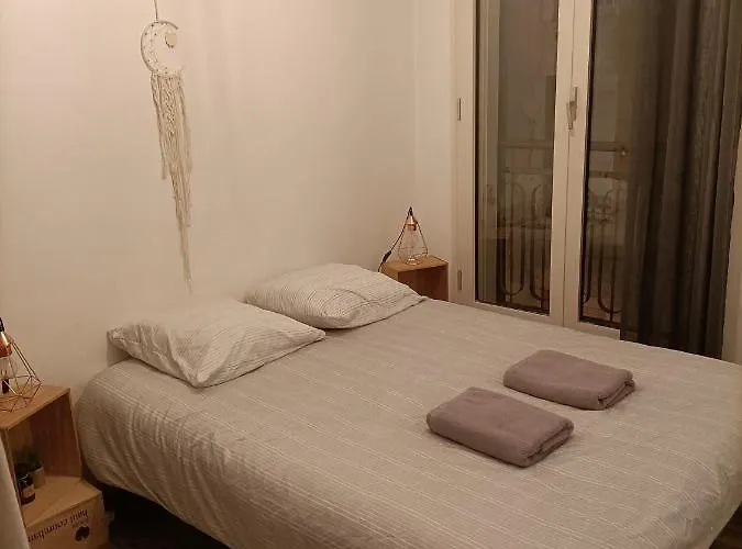 Appartement Tres Spacieux En Plein Coeur D\'Agen